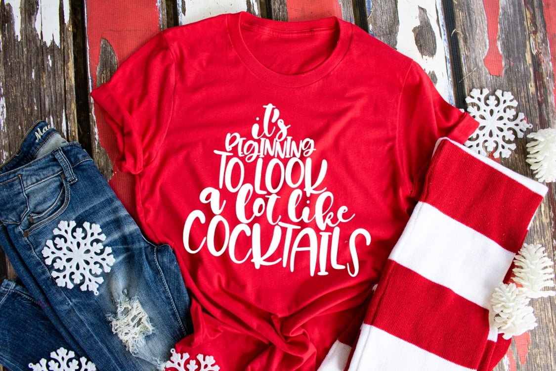 It's Beginning To Look A Lot Like Cocktails (short sleeve) 🎄
