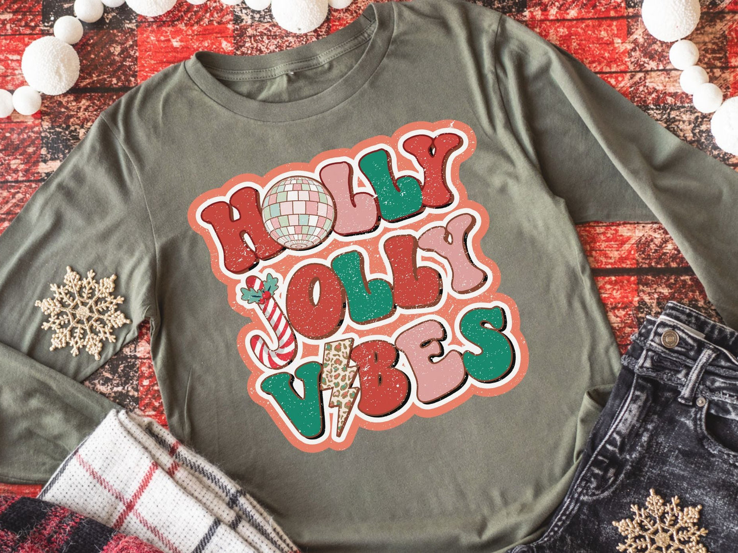 Holly Jolly Vibes (short sleeve) 🎄