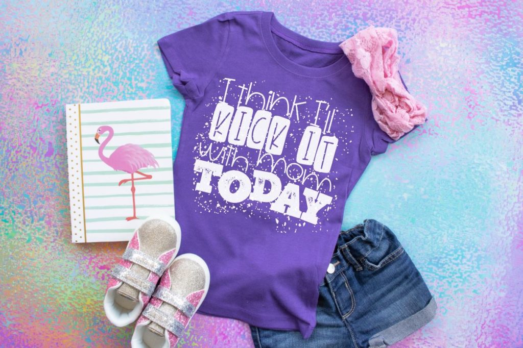 I Think I'll Kick It With Mom Today YOUTH
