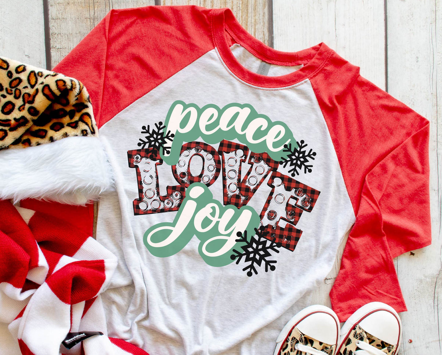 Peace Love Joy (short sleeve) 🎄