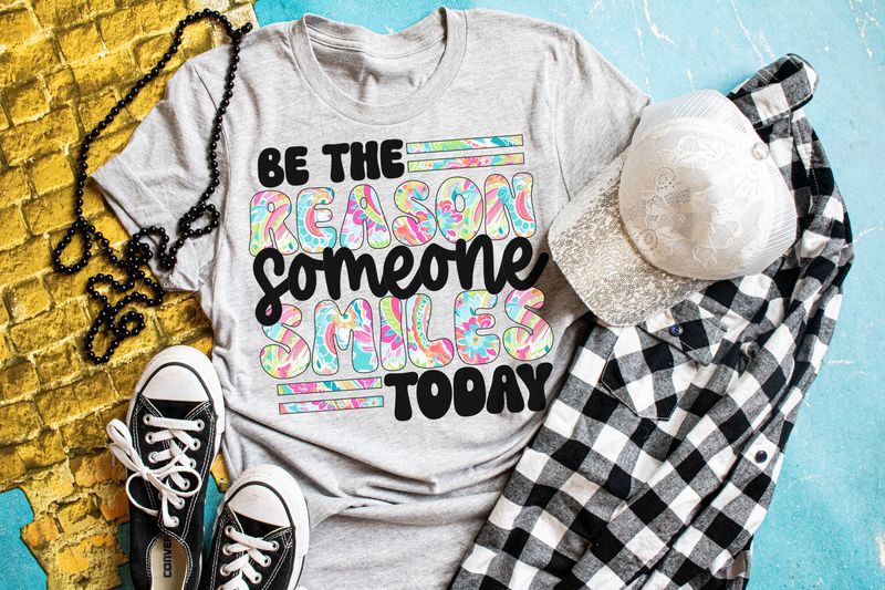 Be The Reason Someone Smiles Today☺️