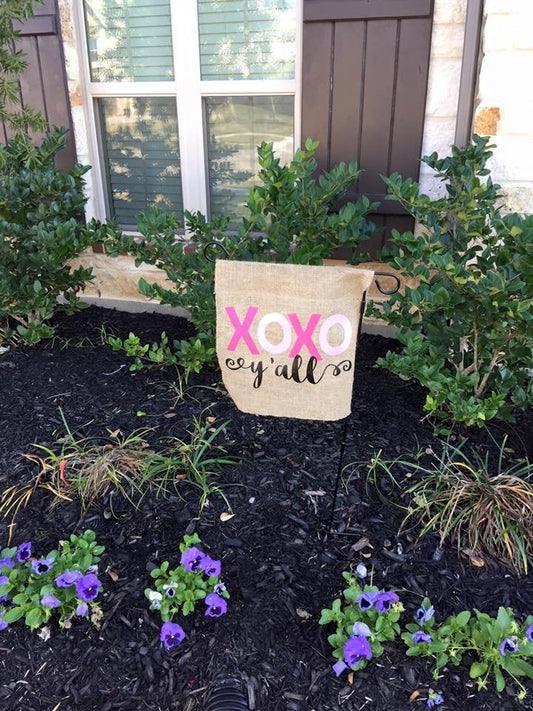 XOXO y'all Garden Flag
