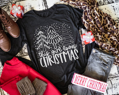This girl loves Christmas (short sleeve)